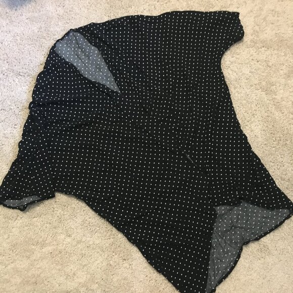 Itty Bitty B & W Polka Dot Short Sleeve Viscose Cocoon Cover - Picture 10 of 14